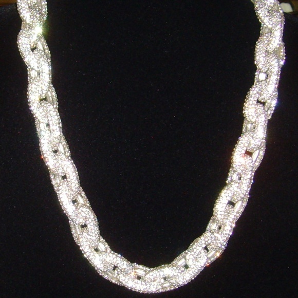Rhinestone and Silver-Tone Chain Link Necklace - BLING! - Picture 8 of 15